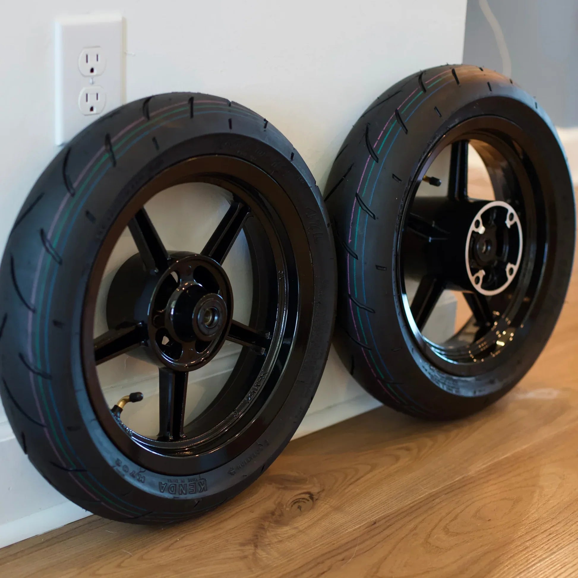 Tuttio Soleil 01 Supermoto Wheel Set